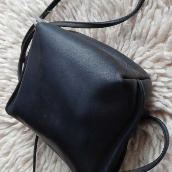 Vintage Coach crossbody - Picture 6 of 16